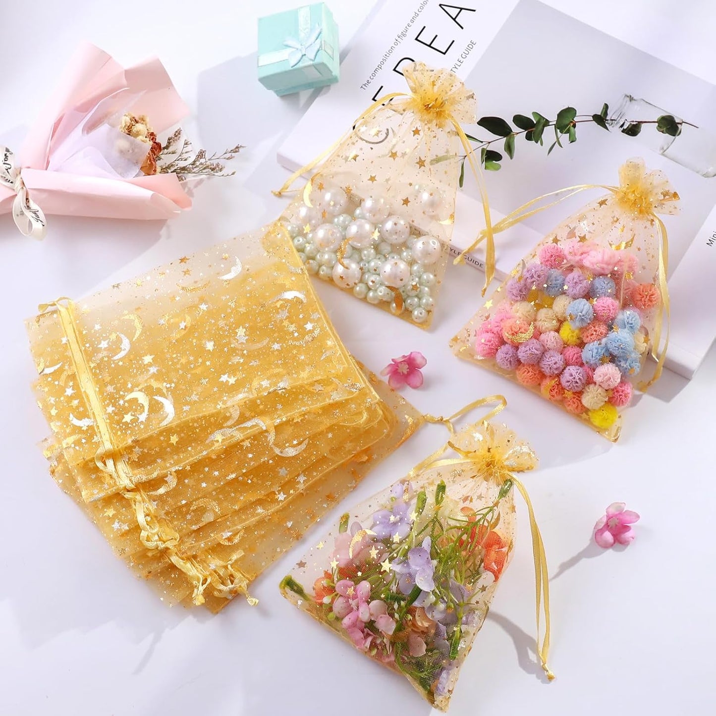 Hopttreely 100 Pieces Moon Star Organza Jewelry Candy Bags, 4x6 Inch Gold Organza Pouch Small Gift Bags with Drawstring for Christmas Party Favors Wedding Valentine's Day Eid Mubarak Party Favor Bags