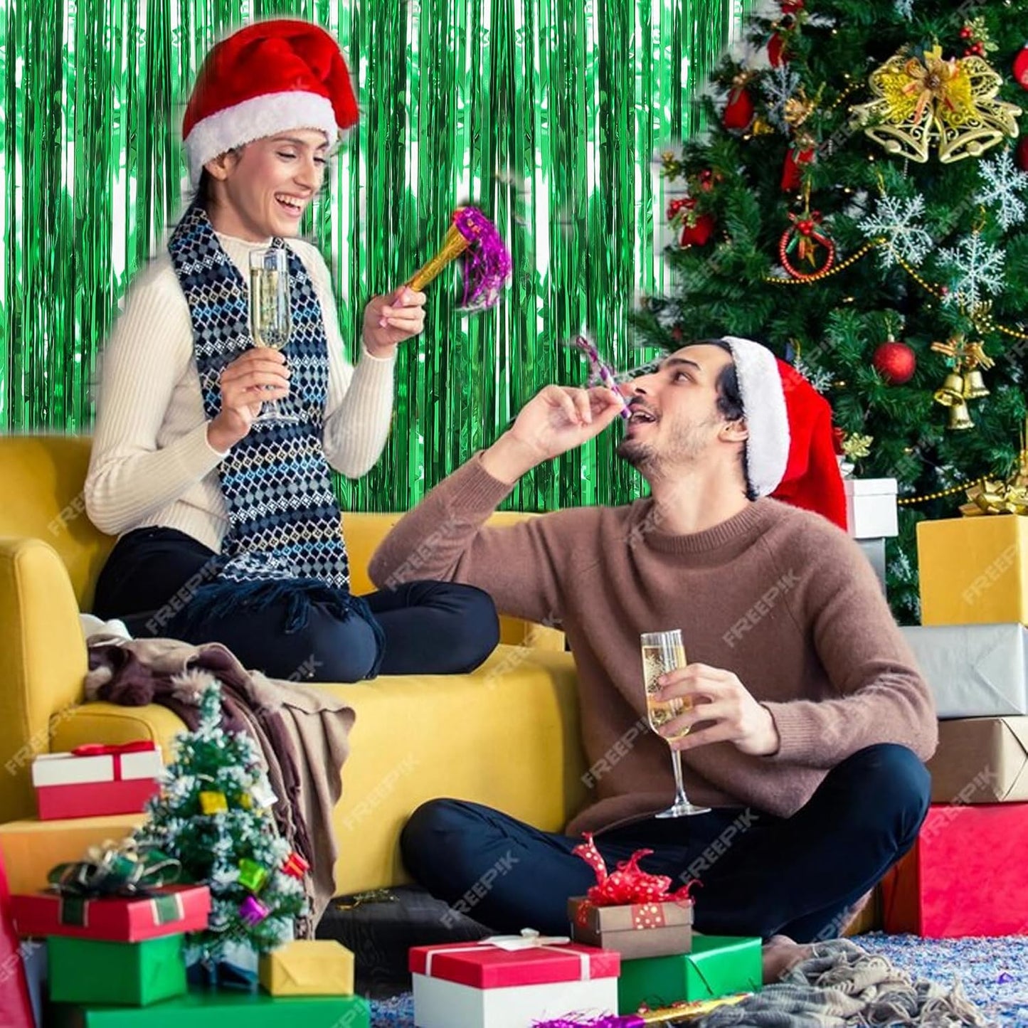 Crosize 3 Pack 3.3 x 9.9 ft Green Foil Fringe Backdrop Curtain, Streamer Backdrop Curtains, Streamers Birthday Party Decorations, Tinsel Curtain for Parties, Galentines Decor, Preppy, Photo Booth