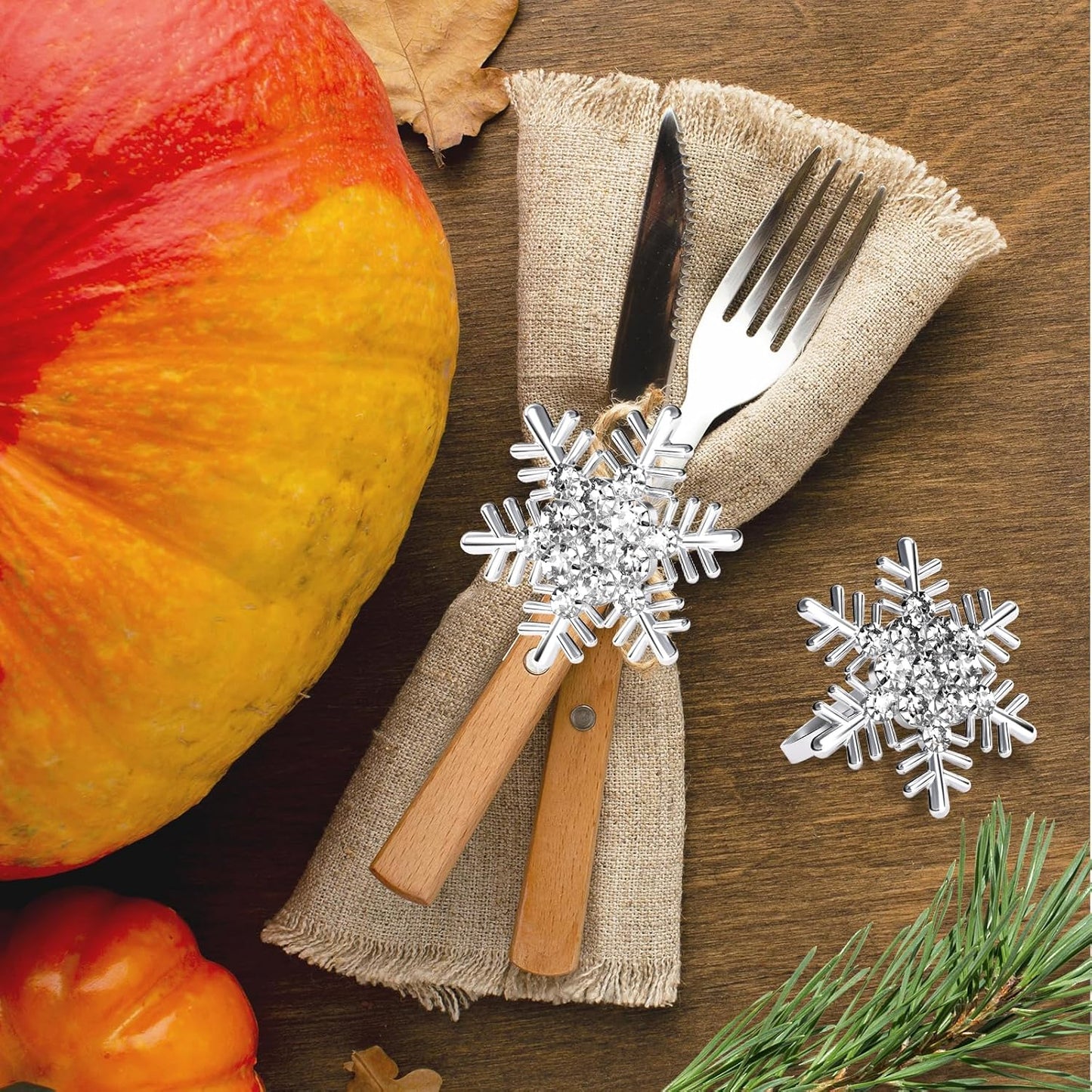 Halatool Christmas Silver Snowflake Napkin Rings Set of 6, Dinner Table Napkin Holder for Christmas Thanksgiving Winter Holiday Place Setting, Weddings, Party Table Decoration