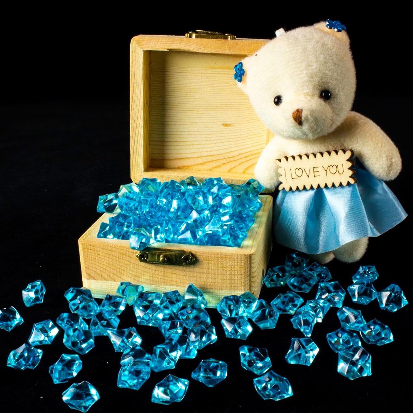 820 PCS Blue Fake Ice,0.43x0.55 Inch,1.1 lbs Acrylic Crystal Gemstones for Decoration, Photography, Vase Filling, and Parties,Non-Toxic and Reusable