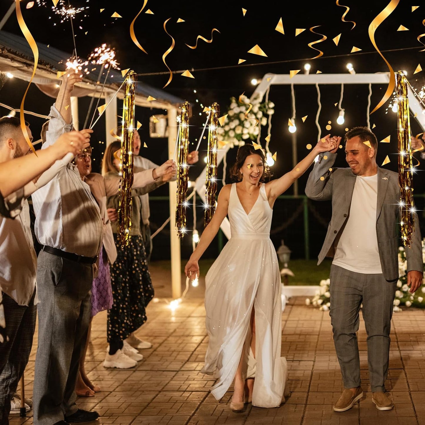 100 Pcs Wedding Fairy Wands with Bells Foil Tinsel Ribbon Stick Wands Tinsel Party Streamers with Bell Glittery Bridal Wedding Send Off Ideas Holiday Celebration (Golden)