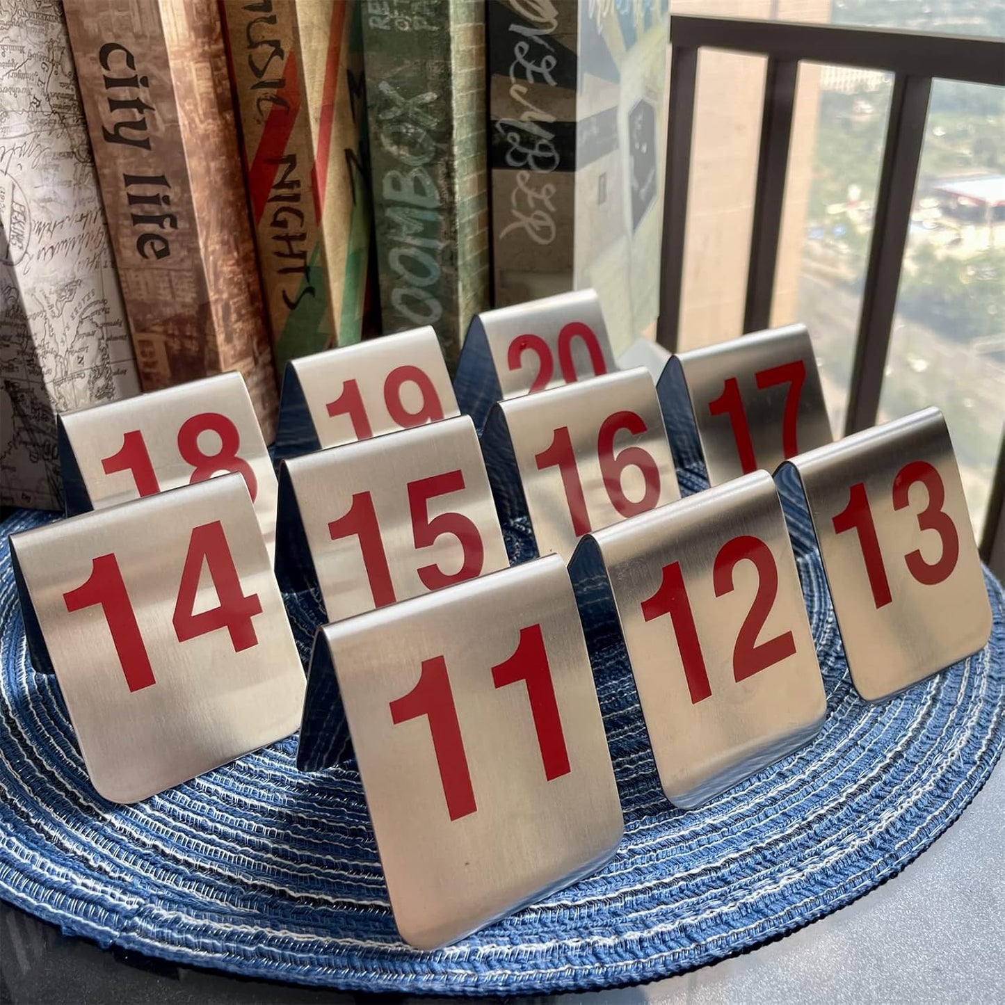 10 Pcs Metal Place Cards Stackable Tent Style Table Numbers，Place Card Holders for Celebration Wedding Party Restaurants Cafes Bars Gatherings meeting Room Board Game Serial (Medium 11-20, Red)