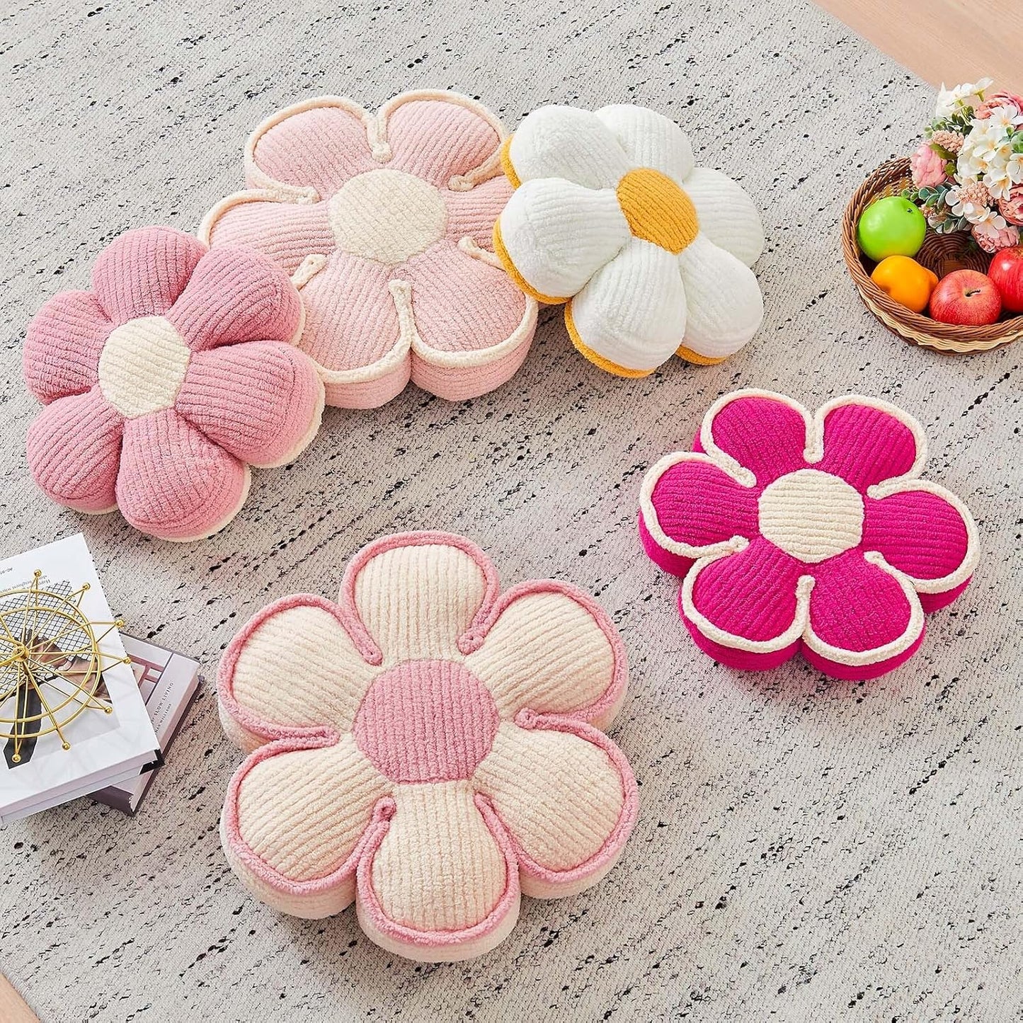 Flower Pillow, Soft Flower Decorative Throw Pillow, Cute Daisy Flower Shaped Seating Floor Cushion Room Décor Plush Pillows for Sofa Couch Bed (17.7 Inch, Light Pink)