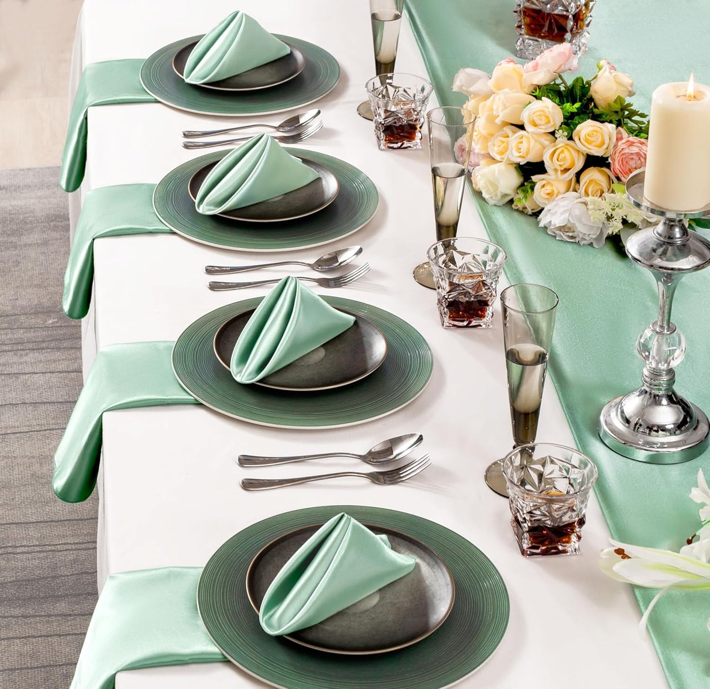 36 Pack Square Satin Dinner Napkins, 16x16 Inches Silky Soft Smooth Table Cloth Napkins for Restaurant Weddings Banquet Party Decoration, Mint Green