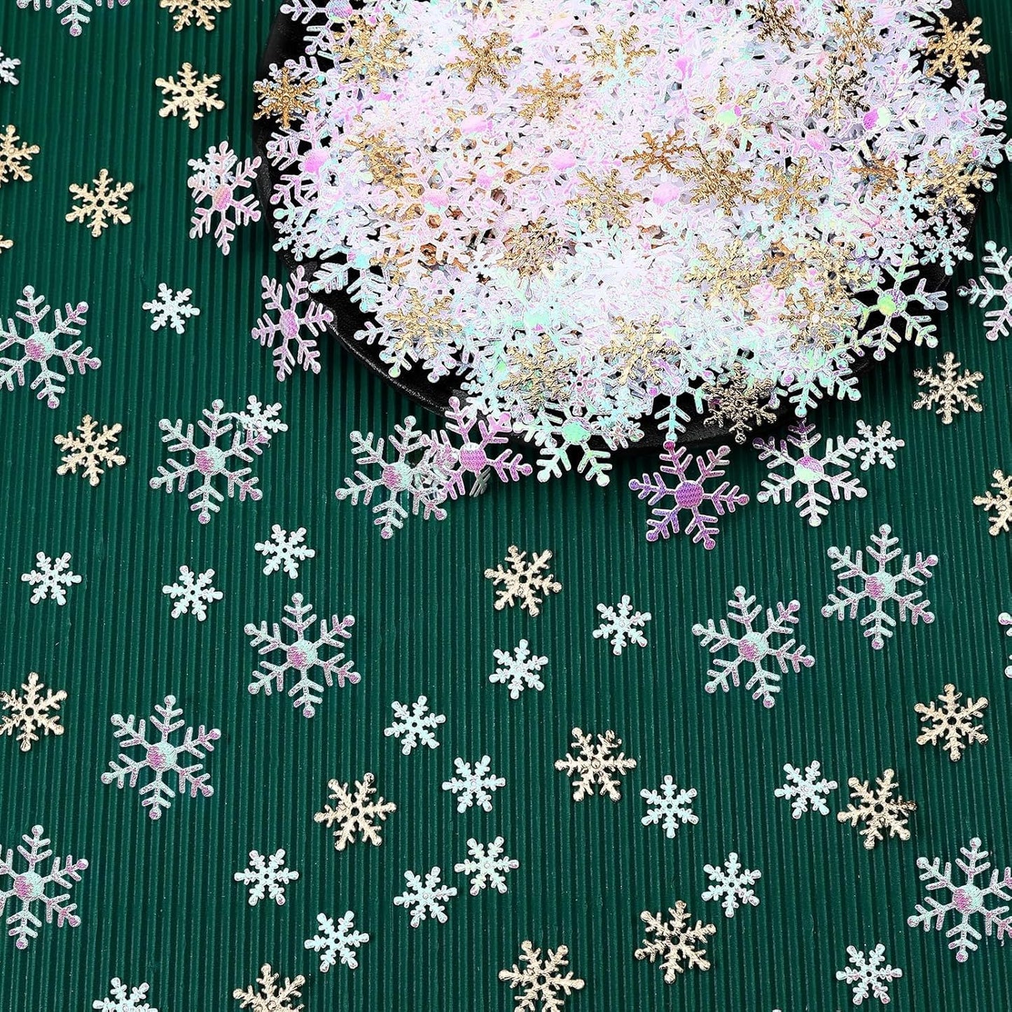 MARFOREVER Snowflake Confetti Decorations, Christmas Snowflake Glitter Confetti White Gold Winter Scatter Sprinkle Table Centerpiece for Winter Wonderland Snow Wedding Birthday Holiday Party Supplie