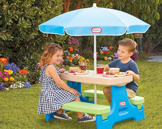 Little Tikes Easy Store Picnic Table - Image 2