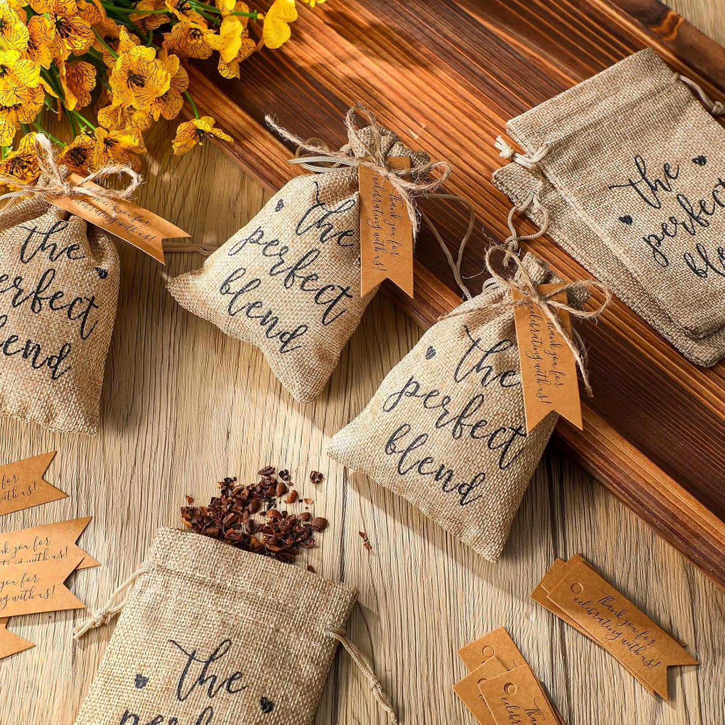 Fumete 25 Sets Wedding Coffee Party Favors for Guests the Perfect Blend Coffee Bean Bags Kraft Thank You Cards Organizer Reusable Burlap Bag and Twine Bridal Shower Souvenirs Gift, No Beans
